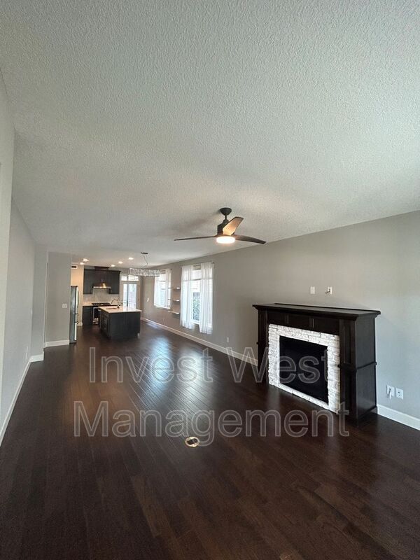 Building Photo - 9508 NE 166th Ave