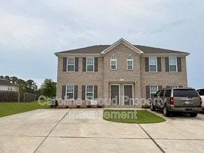 Building Photo - 4033 Lucerne Ct