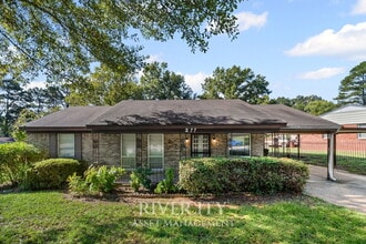 Building Photo - 277 Honduras Dr