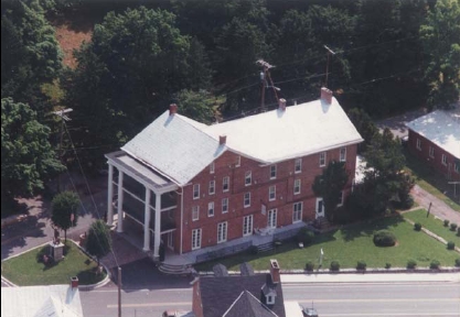 Building Photo - The Emmit House