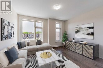 Building Photo - 61 Creekbank Rd