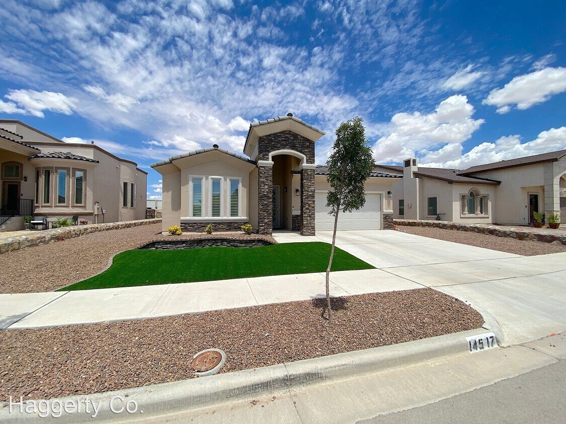 Primary Photo - 4 br, 3 bath House - 14517 Petralia