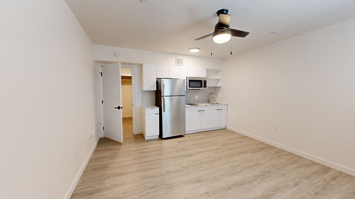 Photo - Presidio Palms Apartments