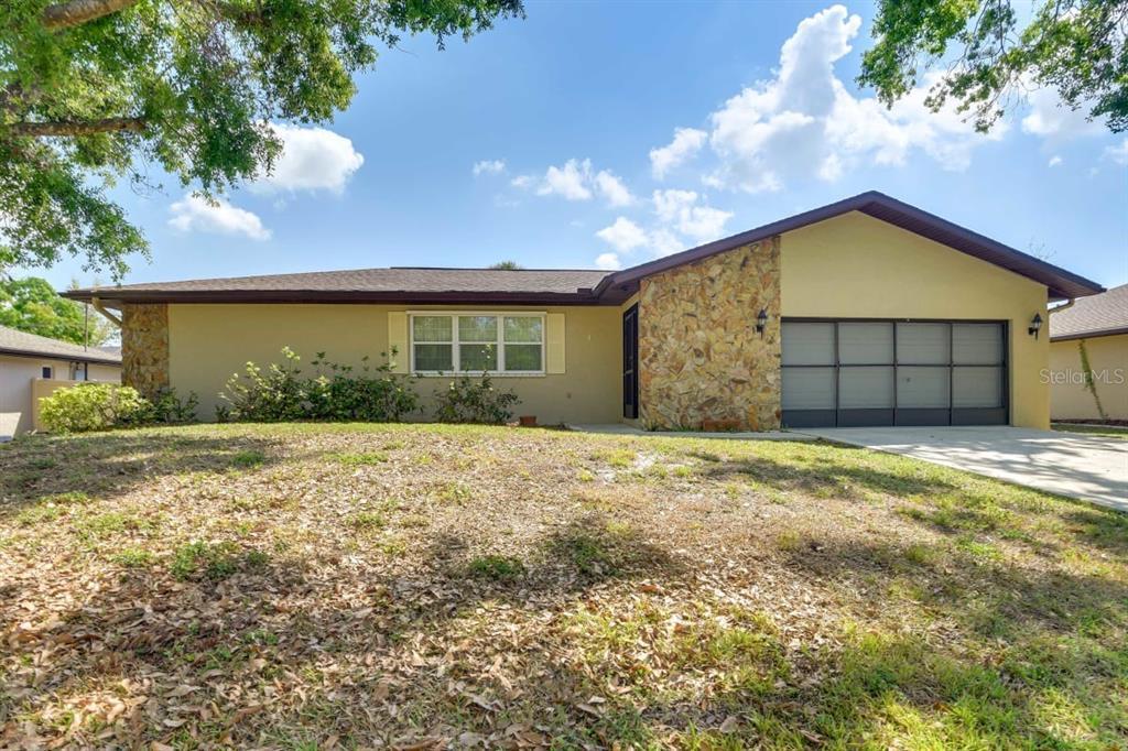 Foto principal - 1342 Eagle St