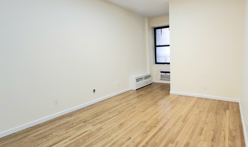 Primary Photo - 3-6 E 91st St