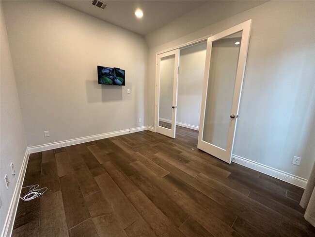 Building Photo - 16343 Silver Emperor St