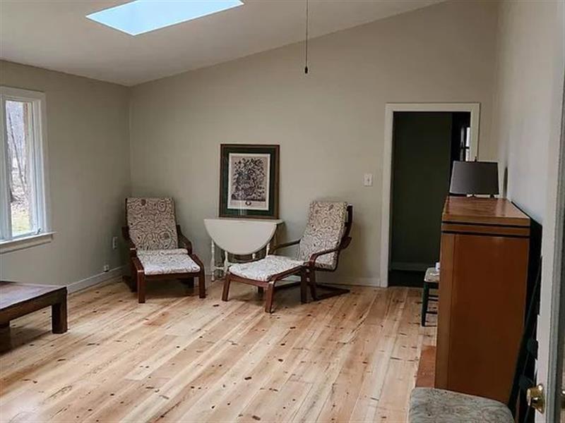 Primary Photo - Nice Apartment at Woodstock