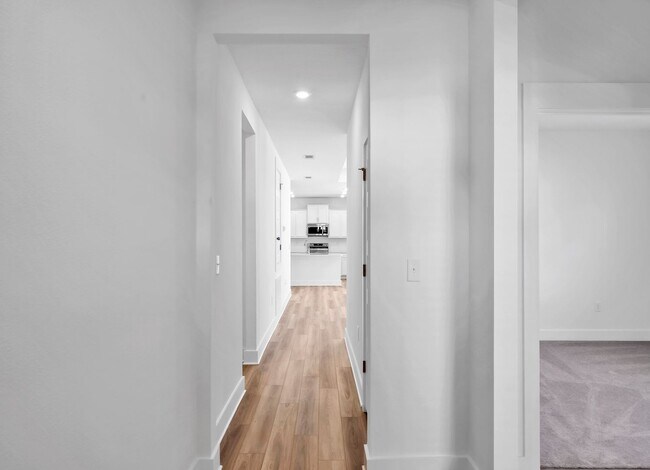 Foto del edificio - 4bed/2bath Craftsman home in Crestview