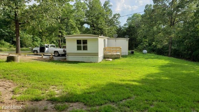 Building Photo - 3 br, 2 bath Mobile Home - 103 Foster Drive