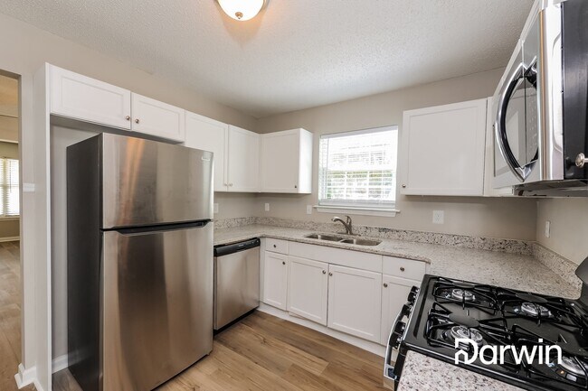 Building Photo - 309 Bainbridge Cir
