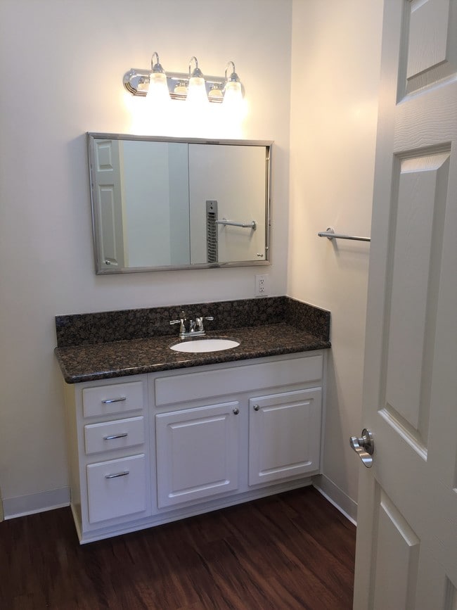 Redlands Village Green Senior Apartments Rentals Redlands, CA