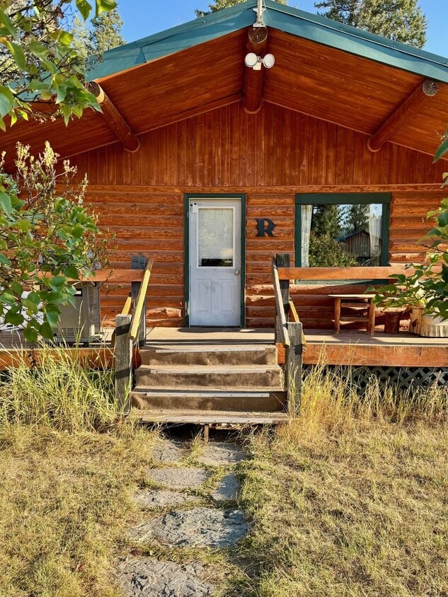 Foto principal - Charming 2-Bedroom Log Cabin in Scenic Kil...