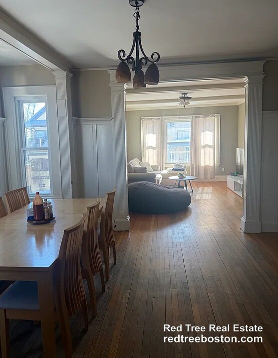 Building Photo - 7 Boulevard Ter