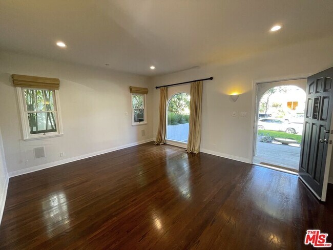 Foto del edificio - 822 12th St