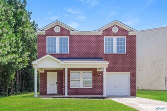 Building Photo - 16936 Wellhouse Dr