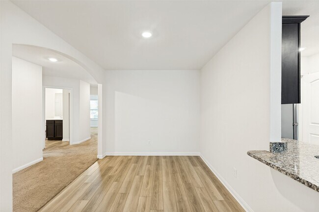 Building Photo - 23104 Shakespeare Dr