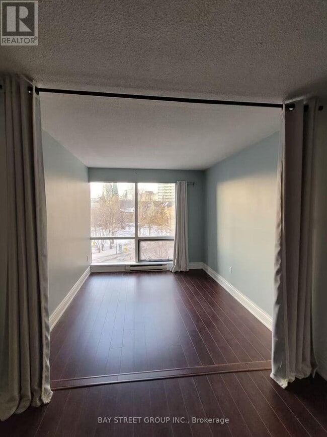 Building Photo - 1001 Bay St.