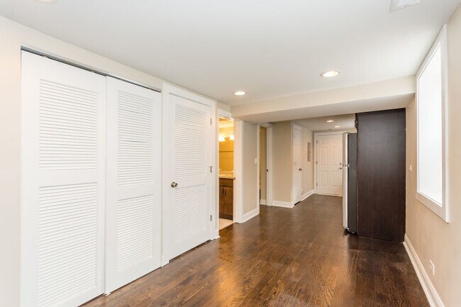 Foto del edificio - 1617 N Fairfield Ave