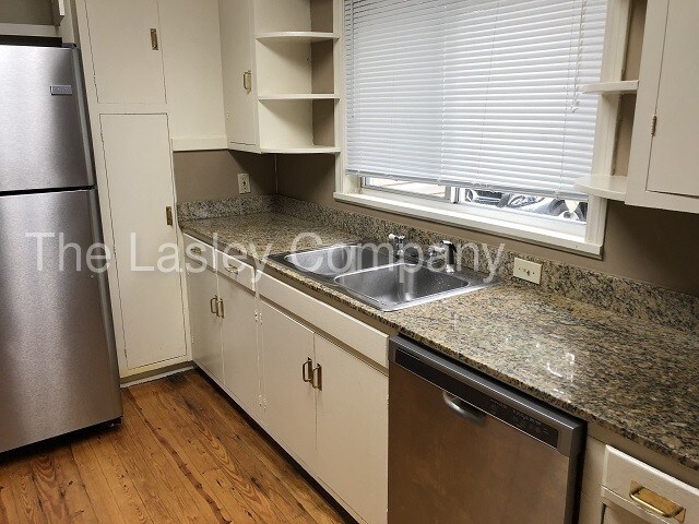 Foto del edificio - 6404 Hawthorne Rd