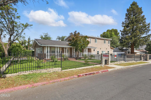 Building Photo - 10305 Floralita Ave