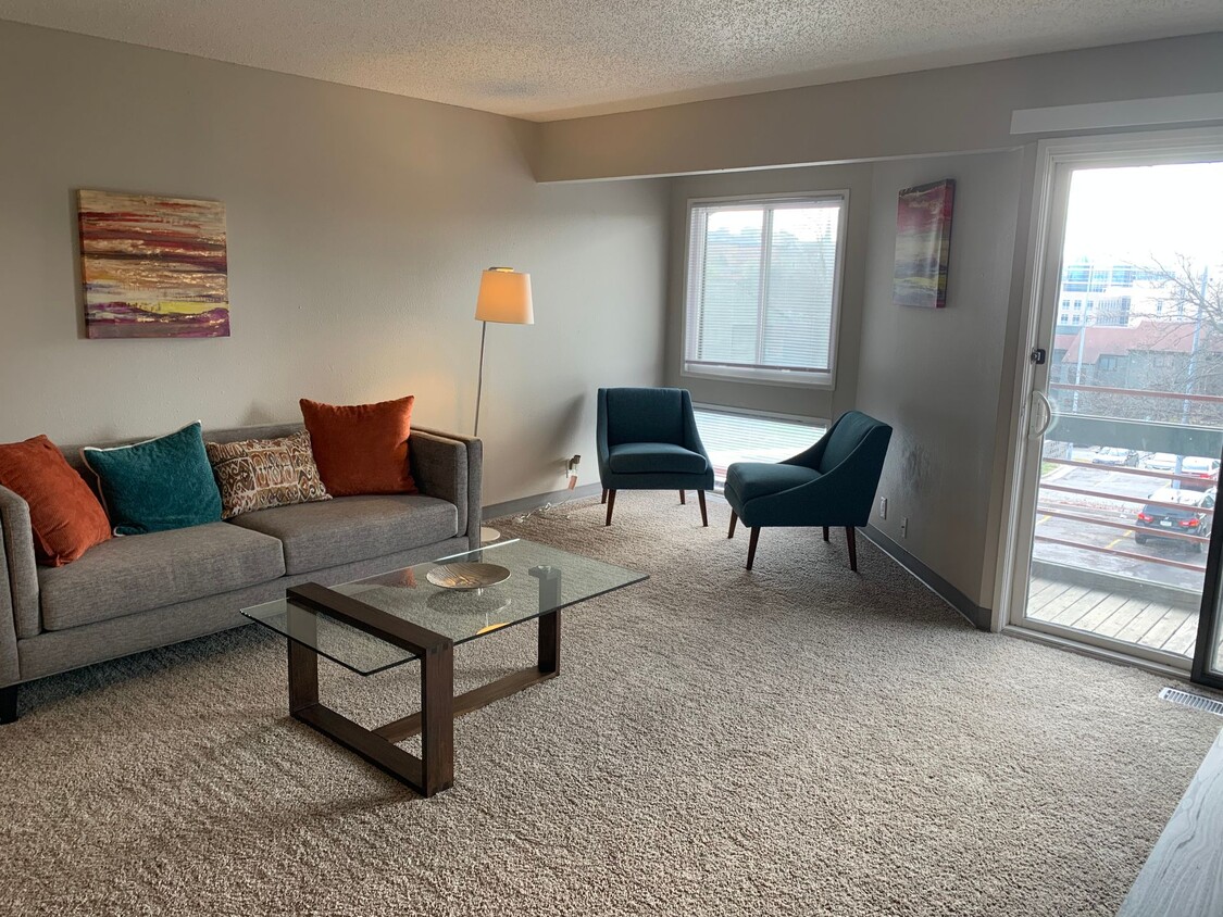 Primary Photo - Multi-family Apartment Community