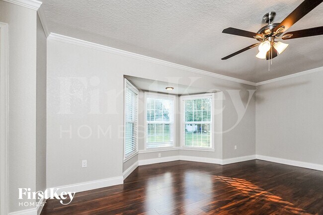 Building Photo - 4635 Dillwyn Dr