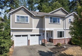 Building Photo - 1285 Koda Cir SE