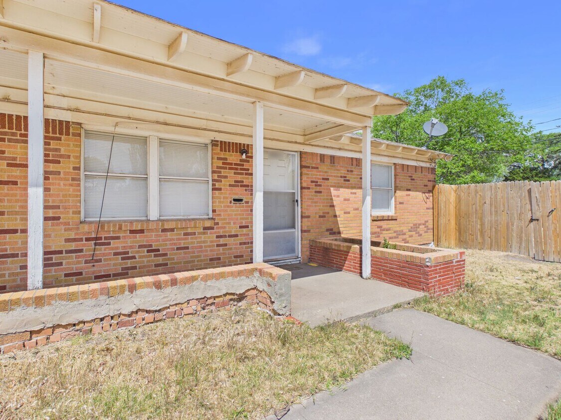 Foto del edificio - ~2 bedroom Westlawn Duplex for rent! ~