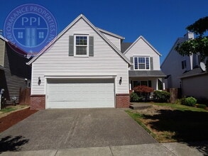 Building Photo - 1329 NE Setting Sun Dr