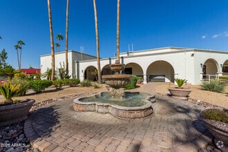 Building Photo - 7930 E Camelback Rd