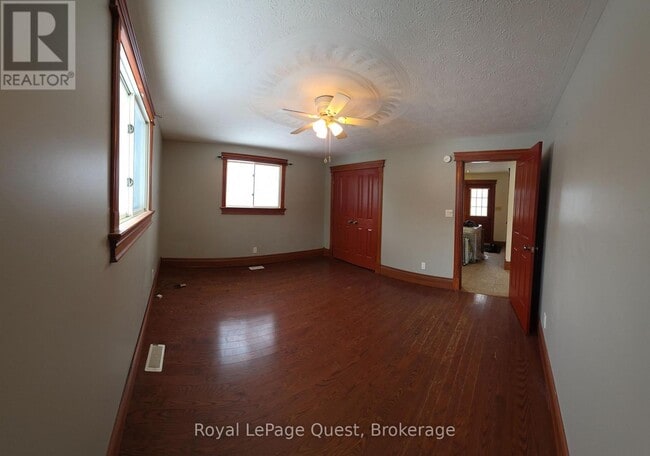 Building Photo - 9 Conder Dr