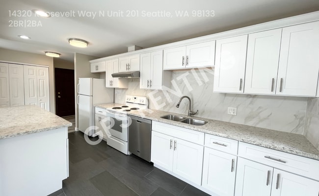 Photo - 14320 Roosevelt Way N-201 House