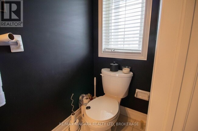 Building Photo - 24 Manhattan Ct.