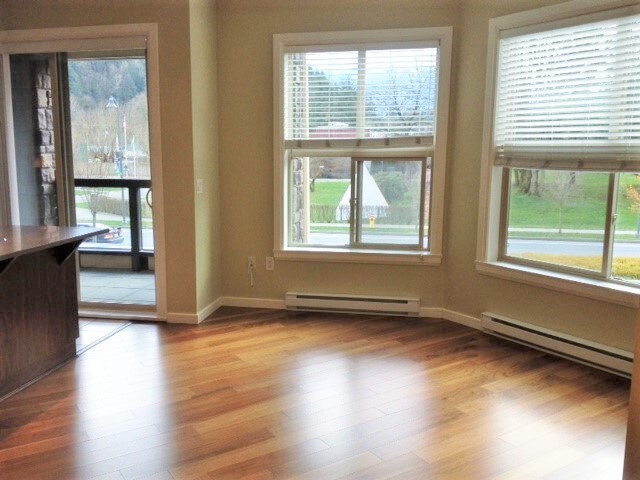 Photo principale - 45585 Keith Wilson Rd