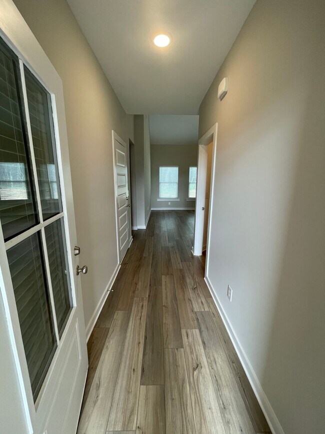 Foto del edificio - DEPOSIT PENDING!!! Home for Rent in Eastab...