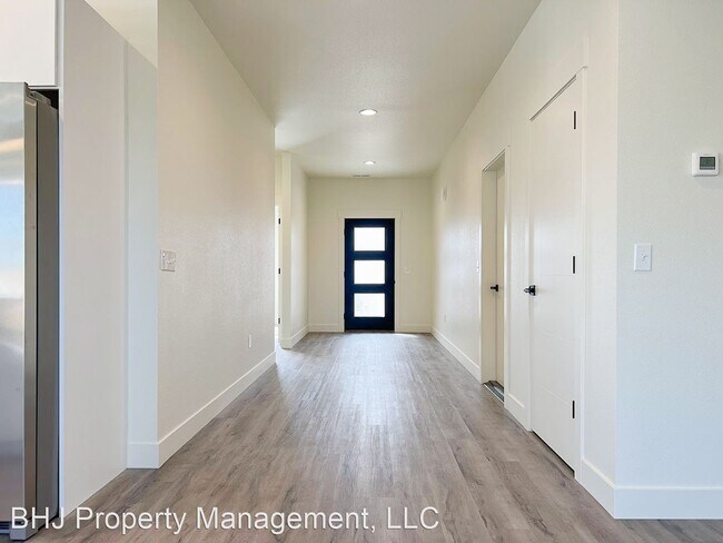Foto del edificio - 3 br, 2 bath House - 4645 Oxbow Drive