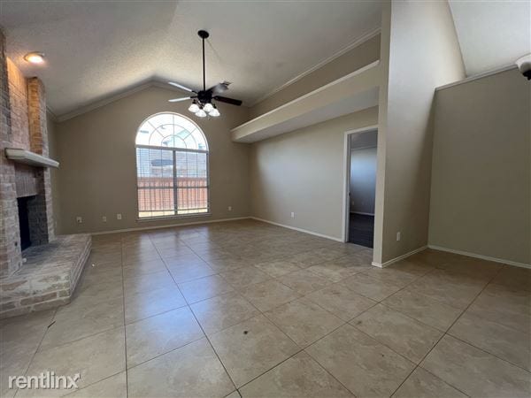 Building Photo - 927 Golden Grove Dr