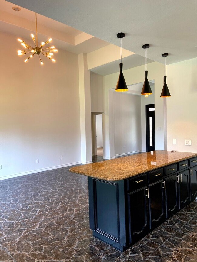 Foto del edificio - Affordable House for Rent!