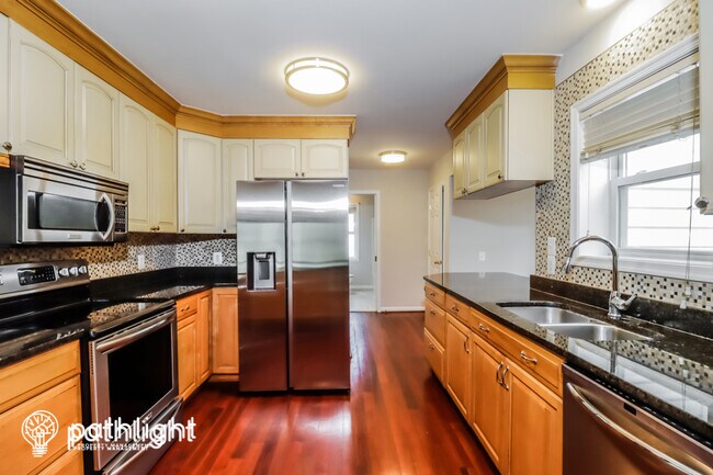 Building Photo - 1614 Thomas Road, Fort Washington, MD, 20744