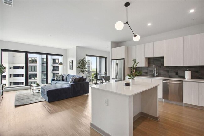 Foto del edificio - 1050 Howell Mill Rd NW