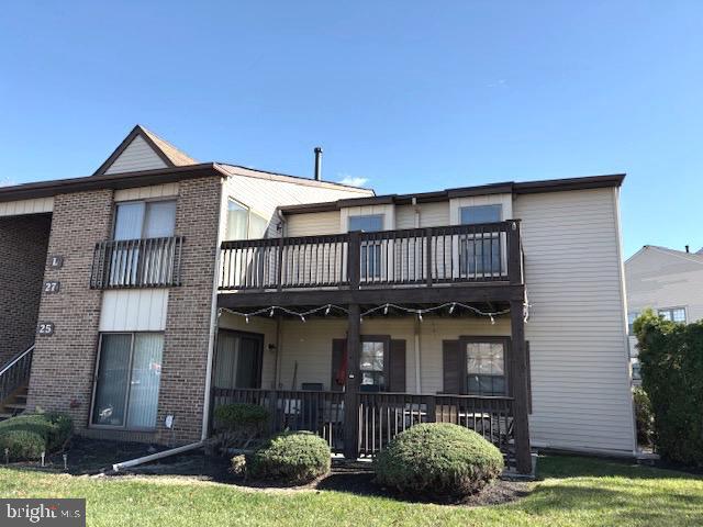 Primary Photo - 27 Pickwick Pl