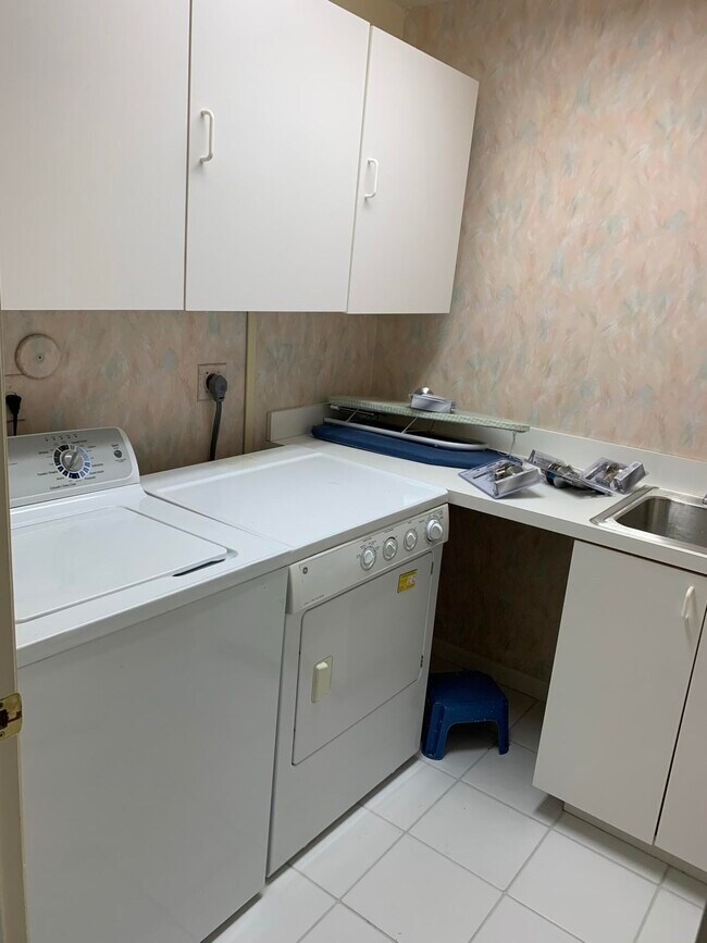 Foto del edificio - 15258 83rd Way N