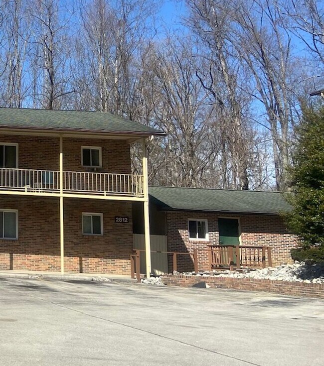 Foto del edificio - Strawberry Plains 37871 - 1 bedroom, 1 bath efficiency. Rent includes all utilities - Call Linda ...