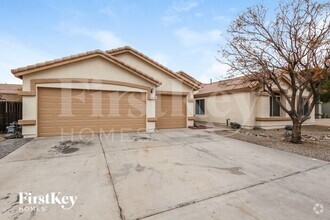 Building Photo - 1501 E Maldonado Dr