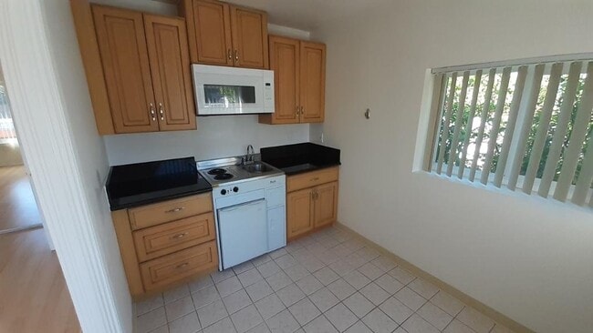 Building Photo - 5929 Laurel Canyon Blvd