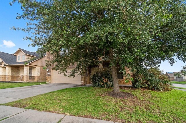 Building Photo - 2827 Lockeridge Oaks Dr