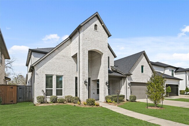 Foto del edificio - 4906 Sabine Terrace Dr