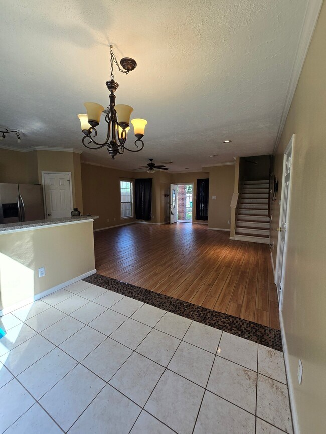 Foto del edificio - 4921 Barkley St