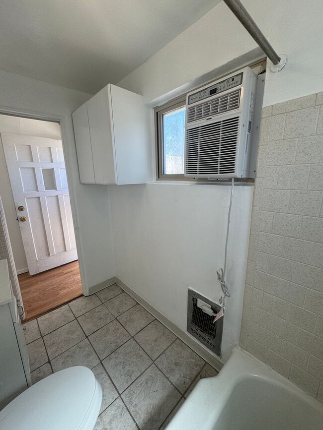 Foto del edificio - 2120 Coal Ave SE
