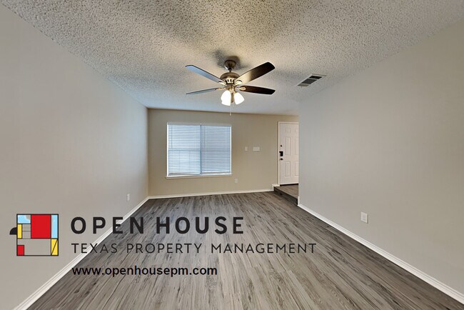 Foto del edificio - 608 High Crest, McKinney